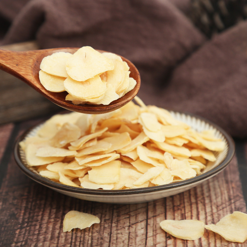 garlic flakes (2).jpg